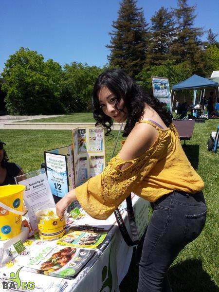 NVC - Student organizer happy to try vegan pb chocolate donated by Sjaak's