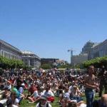By 1pm there was quite a crowd!