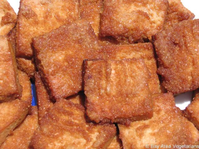 Up close and yummy - see March newsletter for recipe -http://www.bayareaveg.org/newsletters/BAV-News-Mar2005.htm