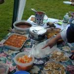  But, with the true veggie spirit, we all dived in again for round 2. Here's some photos of veg folks, their family & friend