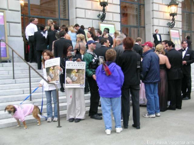 opera protest 129.jpg