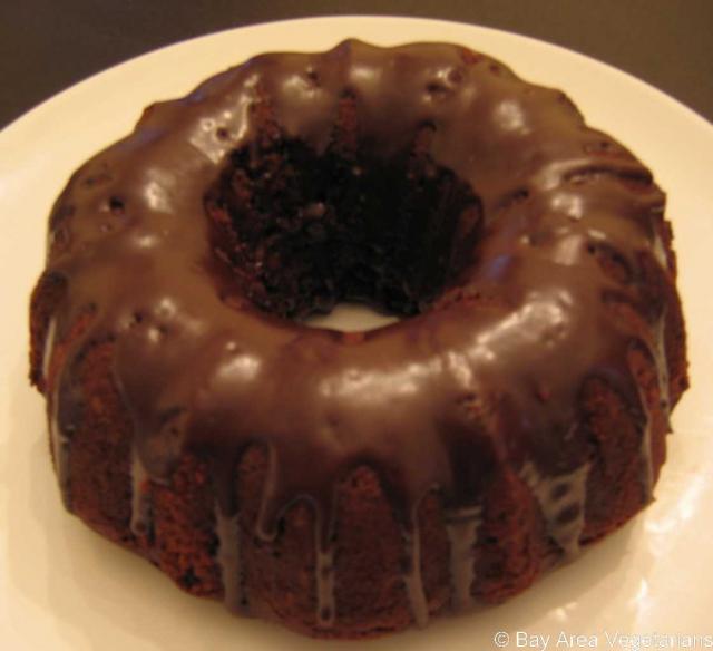 vegan bundt cake.jpg