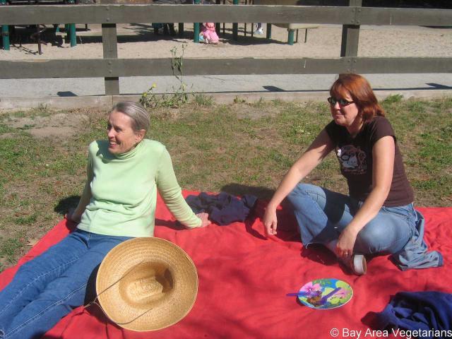 Pam (left, our hostess) and Kris